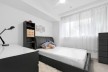 Fully Furnished Townhouse Style apartment in the heart of the Valley... Easy Walk to HSW & CBD!